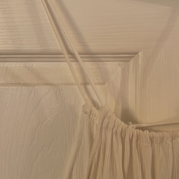 White crop tank - Picture 3 of 5